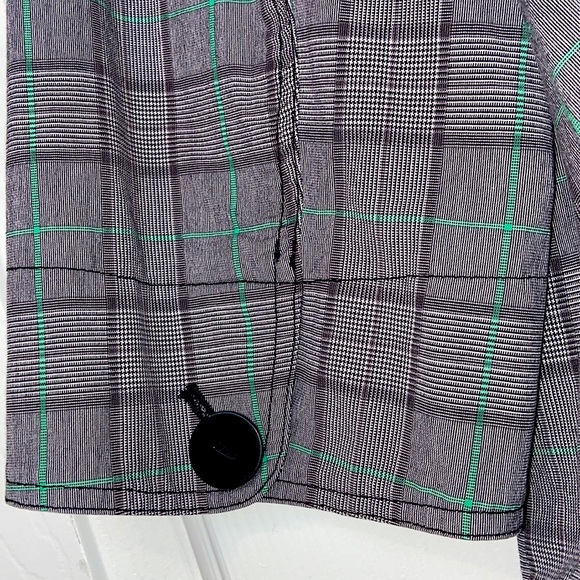 Women’s Coat - Picture 5 of 6